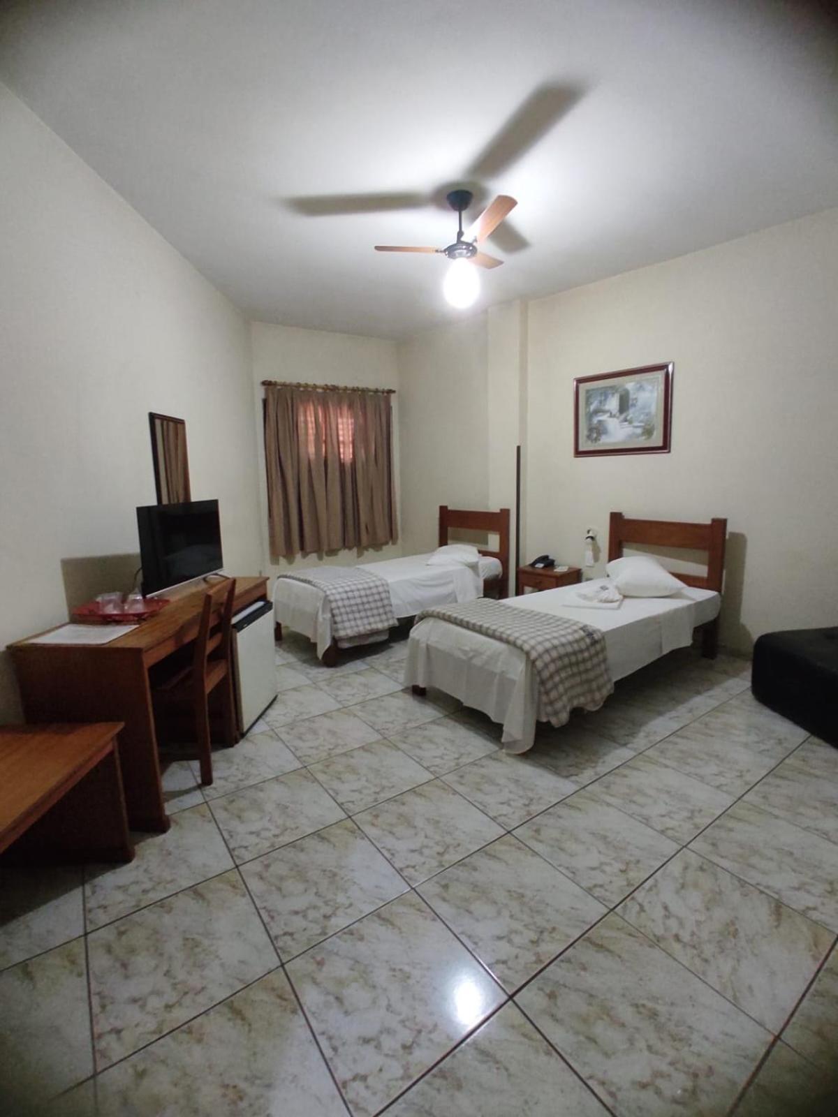 Hotel Sao Lucas Alfenas Bagian luar foto